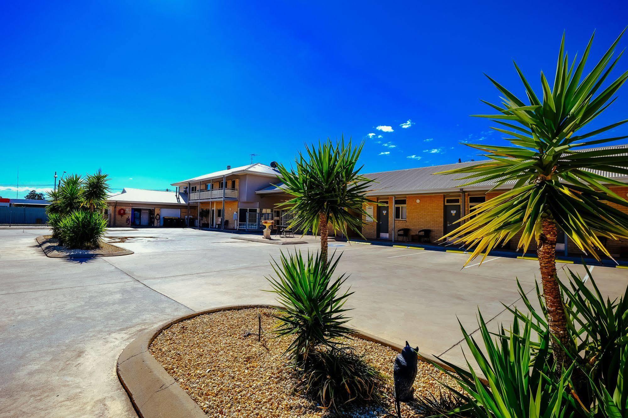 Club Motor Inn Narrabri Dış mekan fotoğraf