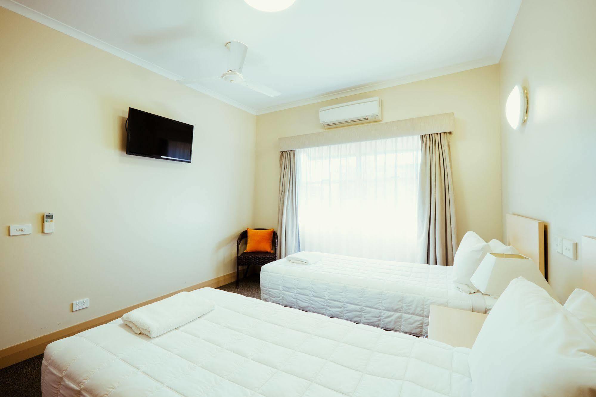 Club Motor Inn Narrabri Dış mekan fotoğraf