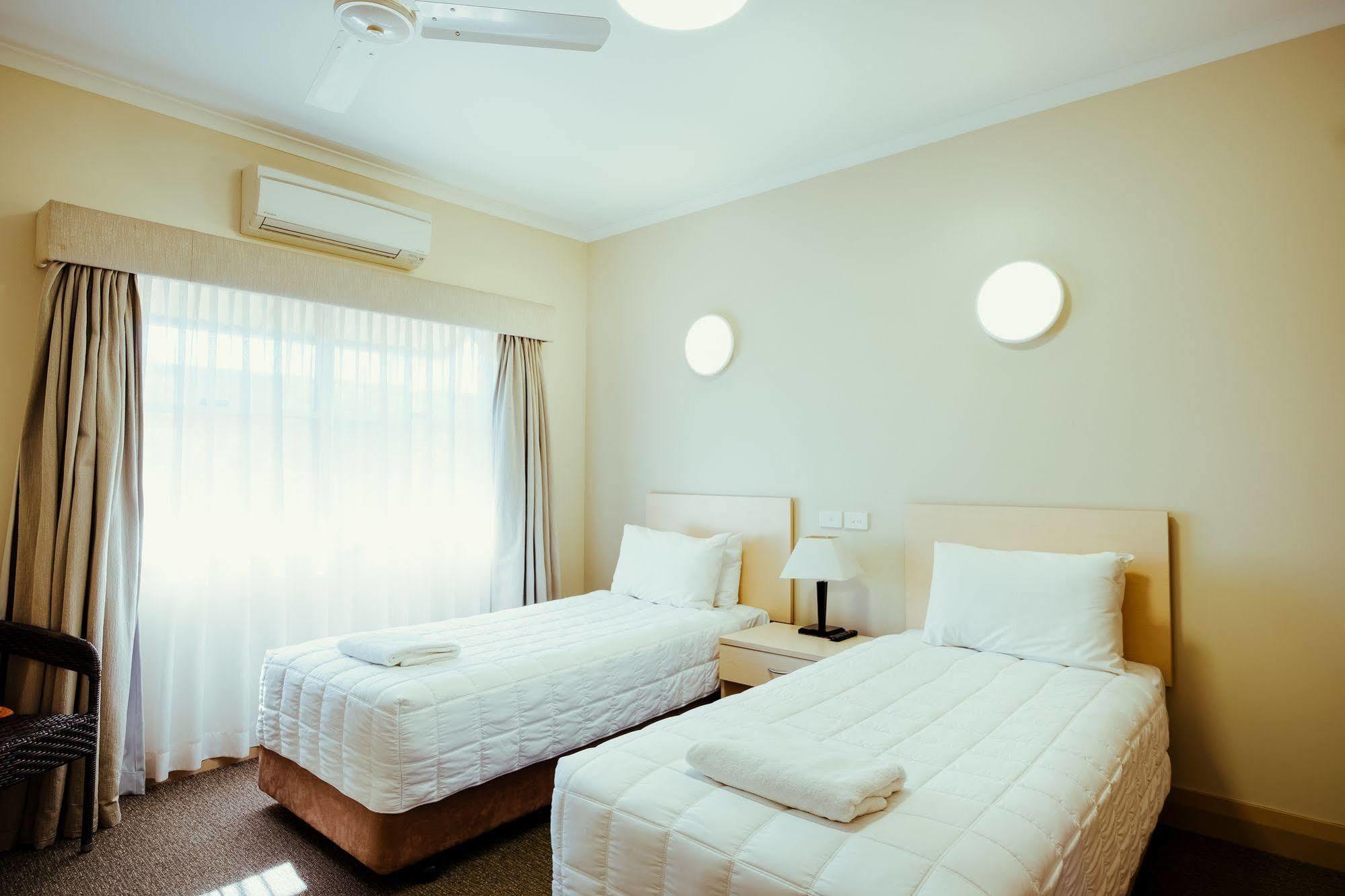 Club Motor Inn Narrabri Dış mekan fotoğraf